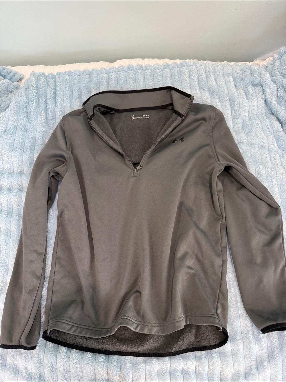 Under Armour Charcoal Gray 1/4 Zip Pullover